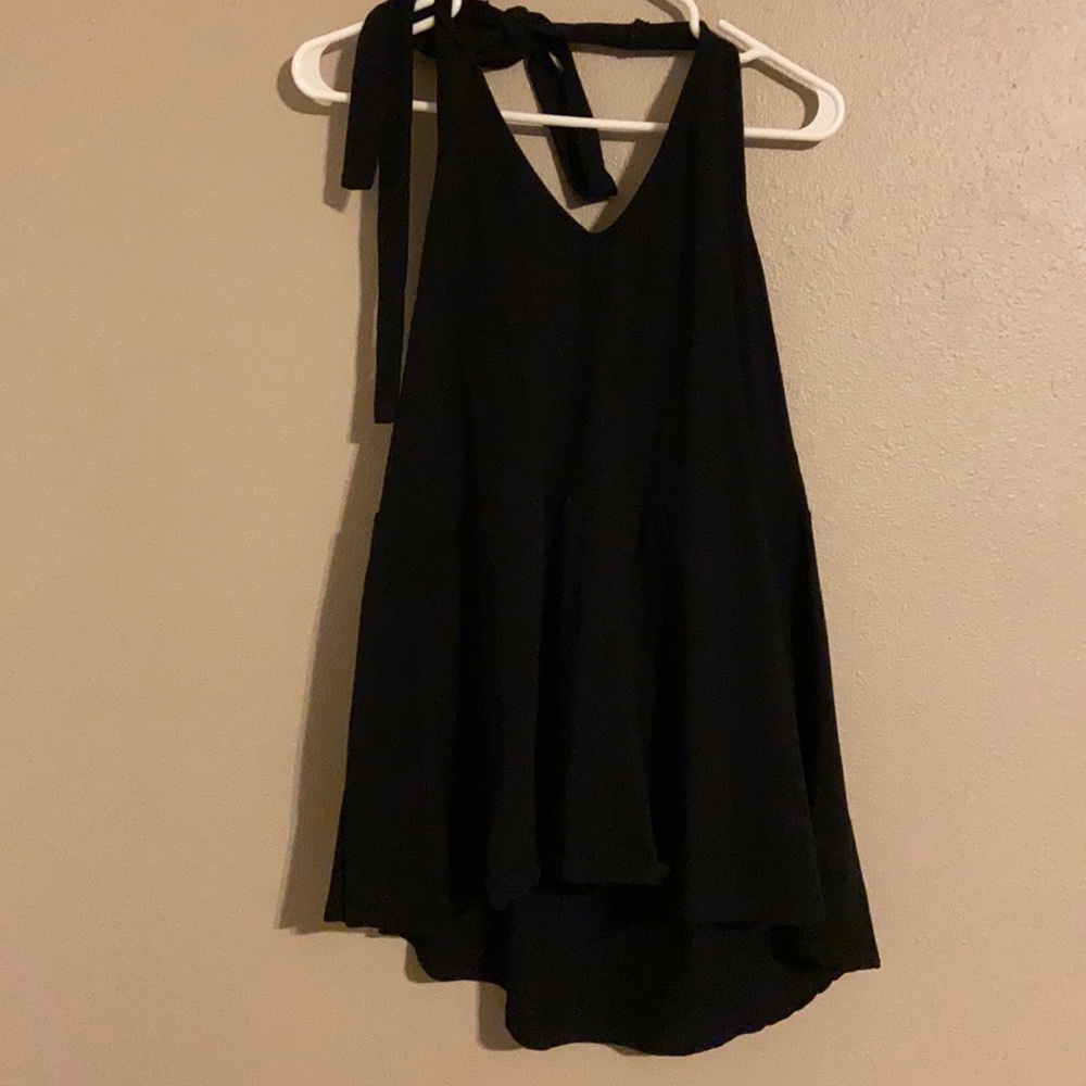 Black torrid foxy peplum halter tank 3 fits like 2